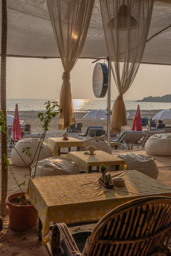 Cuba Patnem Hotel Patnem Beach Eksteriør billede